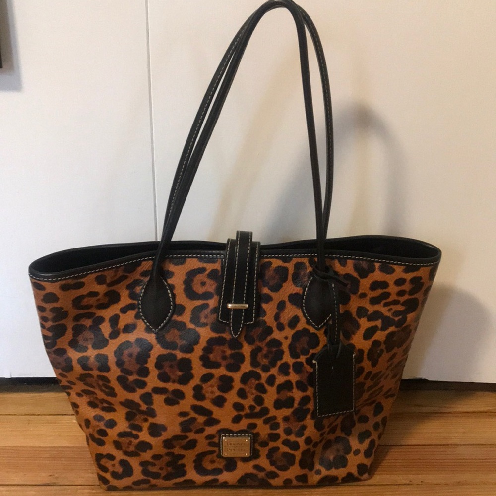 Dooney & Bourke Leather Medium Cindy Tote